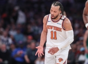 开云体育-包含尼日利亚男篮强势热火B队，杰伦·布朗三分雨点燃全场的词条