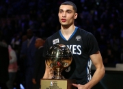 开云体育入口-从迷失到主宰，西亚卡姆的救赎之夜与骑士单节风暴的启示