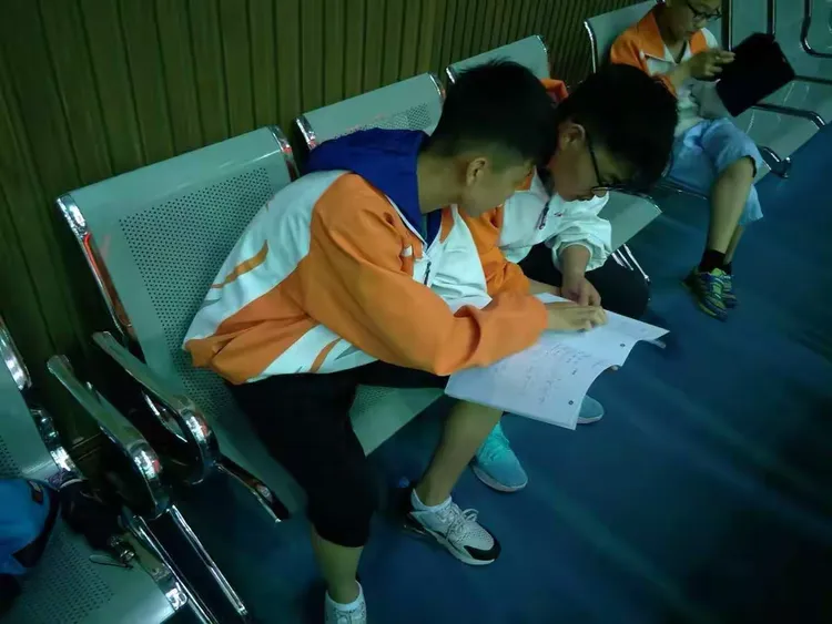 关于山西长治希望队取得胜利，力争积分榜上升的信息