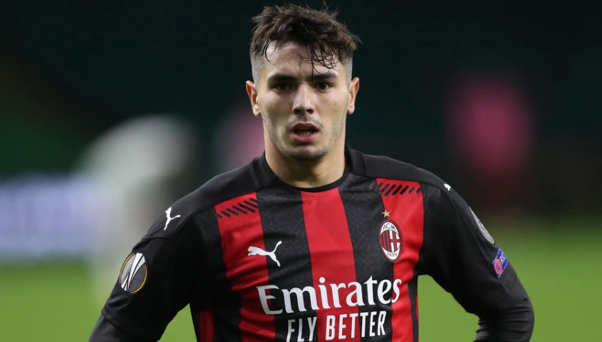 罗马球员续约成功,俱乐部稳固核心阵容的简单介绍 罗马球员续约成功,俱乐部稳固核心阵容的简单介绍