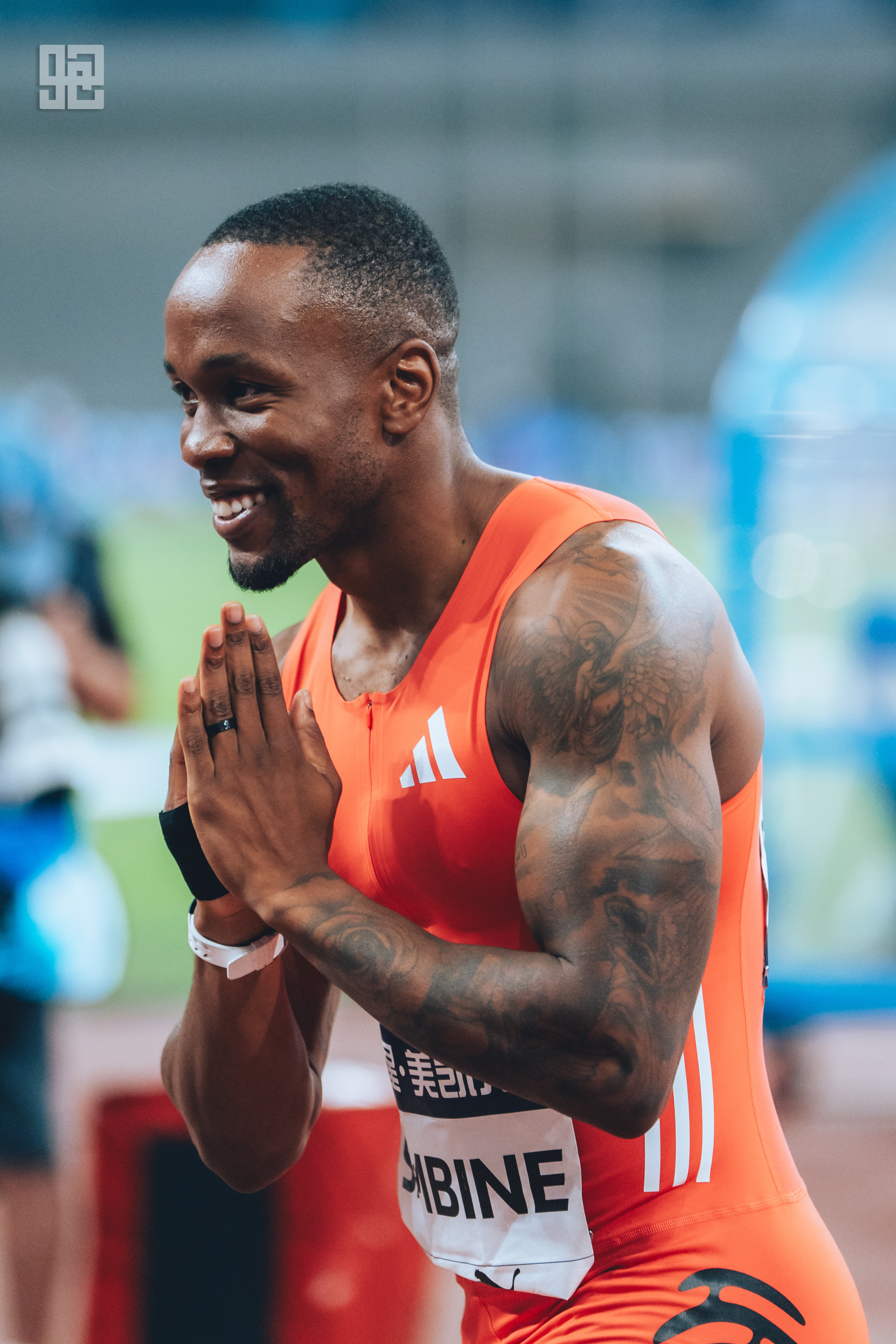 包含俄罗斯田径健将凭借速度夺金,豪气冲天的词条 包含俄罗斯田径健将凭借速度夺金,豪气冲天的词条