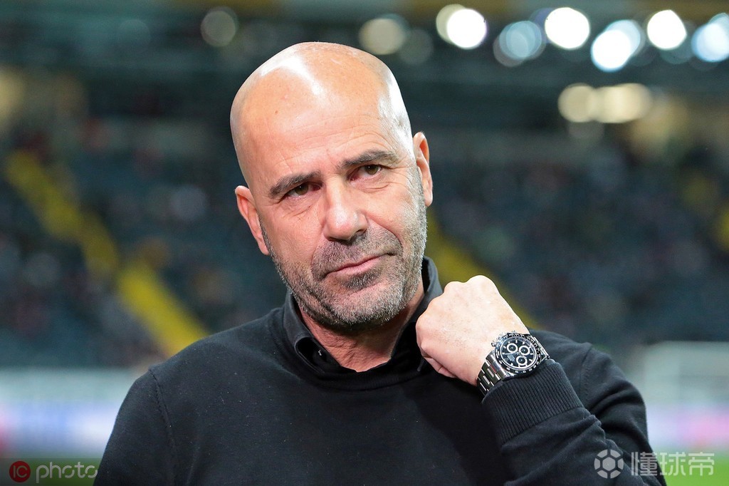 诺伊豪斯发威,引领勒沃库森取胜积极 诺伊豪斯发威,引领勒沃库森取胜积极