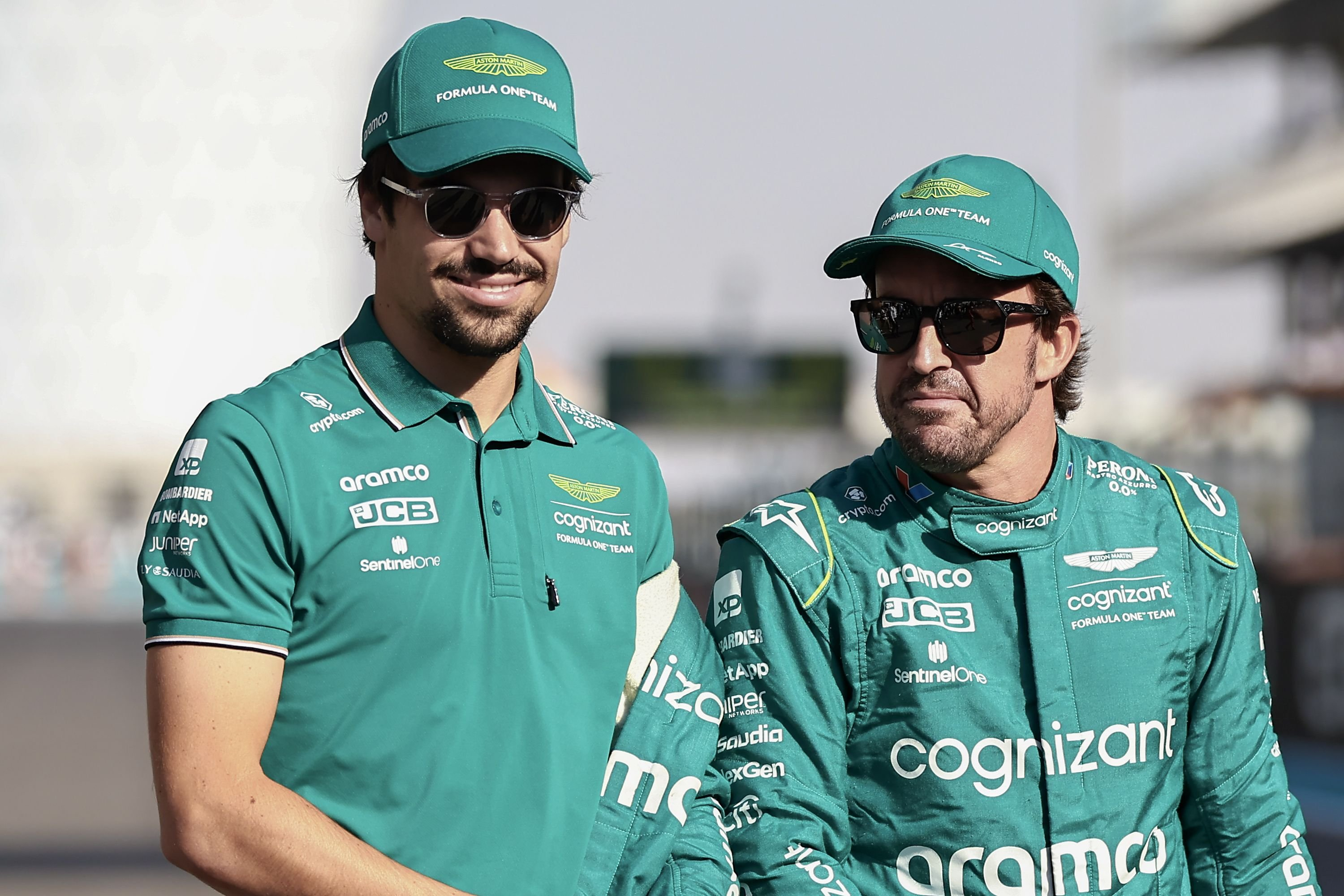 阿斯顿马丁鏖战红牛二队,塞恩斯统治全场的简单介绍 阿斯顿马丁鏖战红牛二队,塞恩斯统治全场的简单介绍