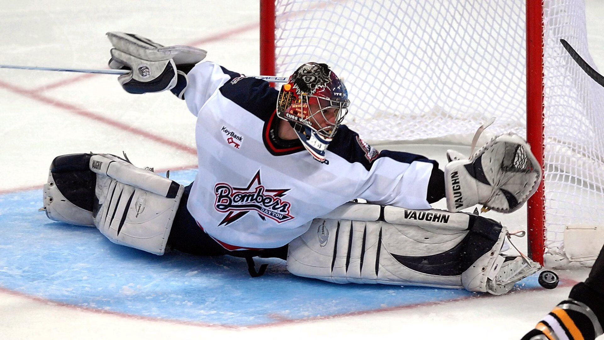 迪马利亚最后一舞惊艳全场,洪都拉斯锋线新星收割亚特兰大防线