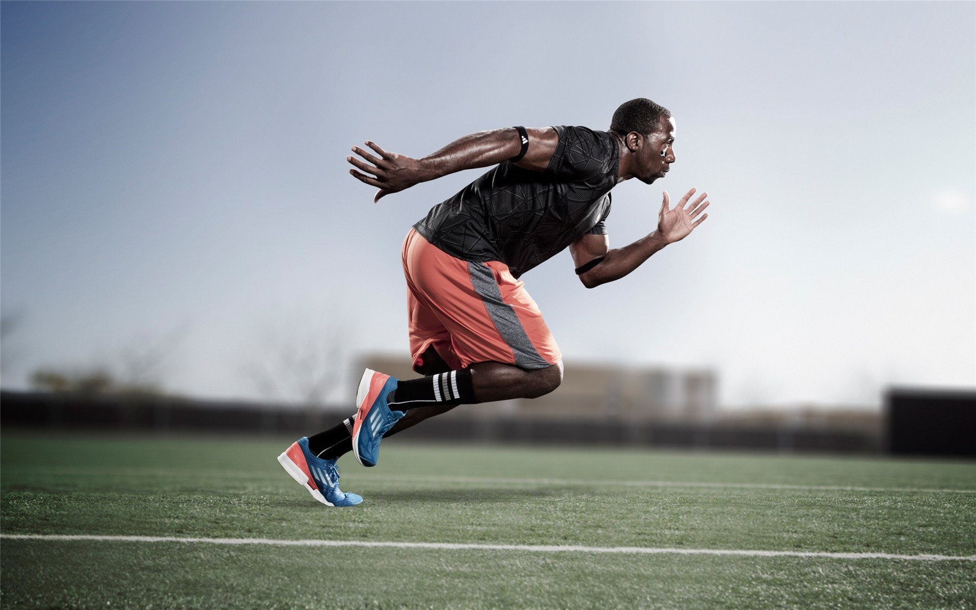 拉什福德的独舞，当中国防线遭遇马德里竞技的试炼